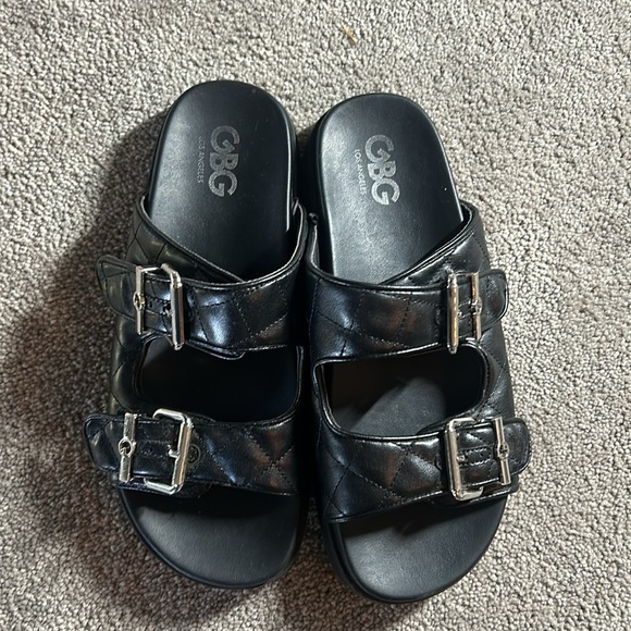 Women’s 7 1/2 black slide sandals. Pre-loved. - Picture 2 of 4